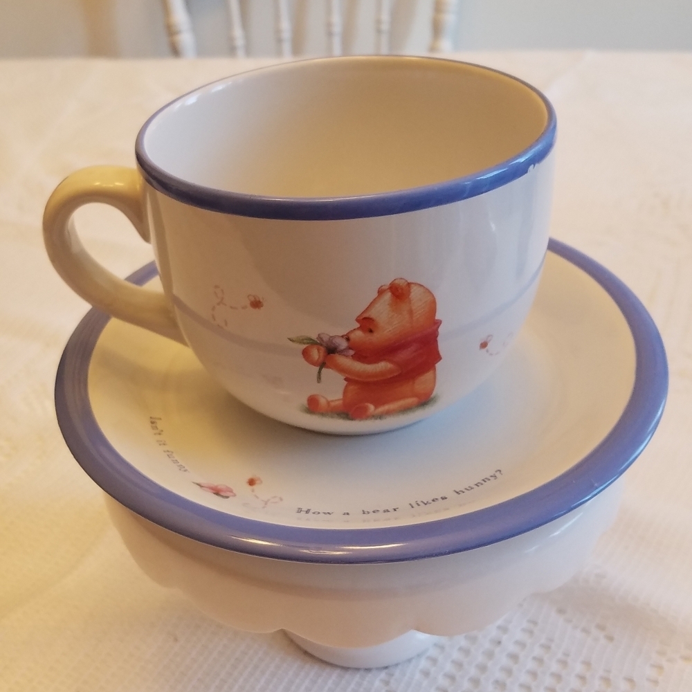 Disney Simply Pooh WinnieThe Pooh  Large Cup Mug Saucer Set